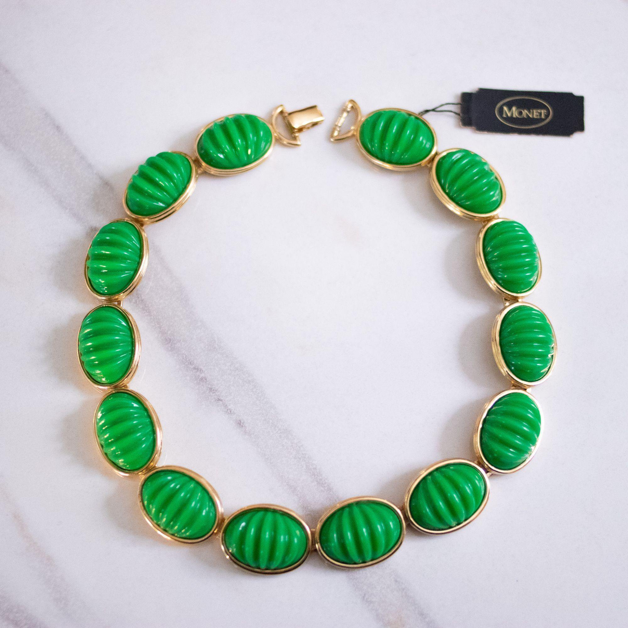 Vintage Monet Green Lucite Bead Necklace by Monet - Vintage Meet Modern Vintage Jewelry - Chicago, Illinois - #oldhollywoodglamour #vintagemeetmodern #designervintage #jewelrybox #antiquejewelry #vintagejewelry