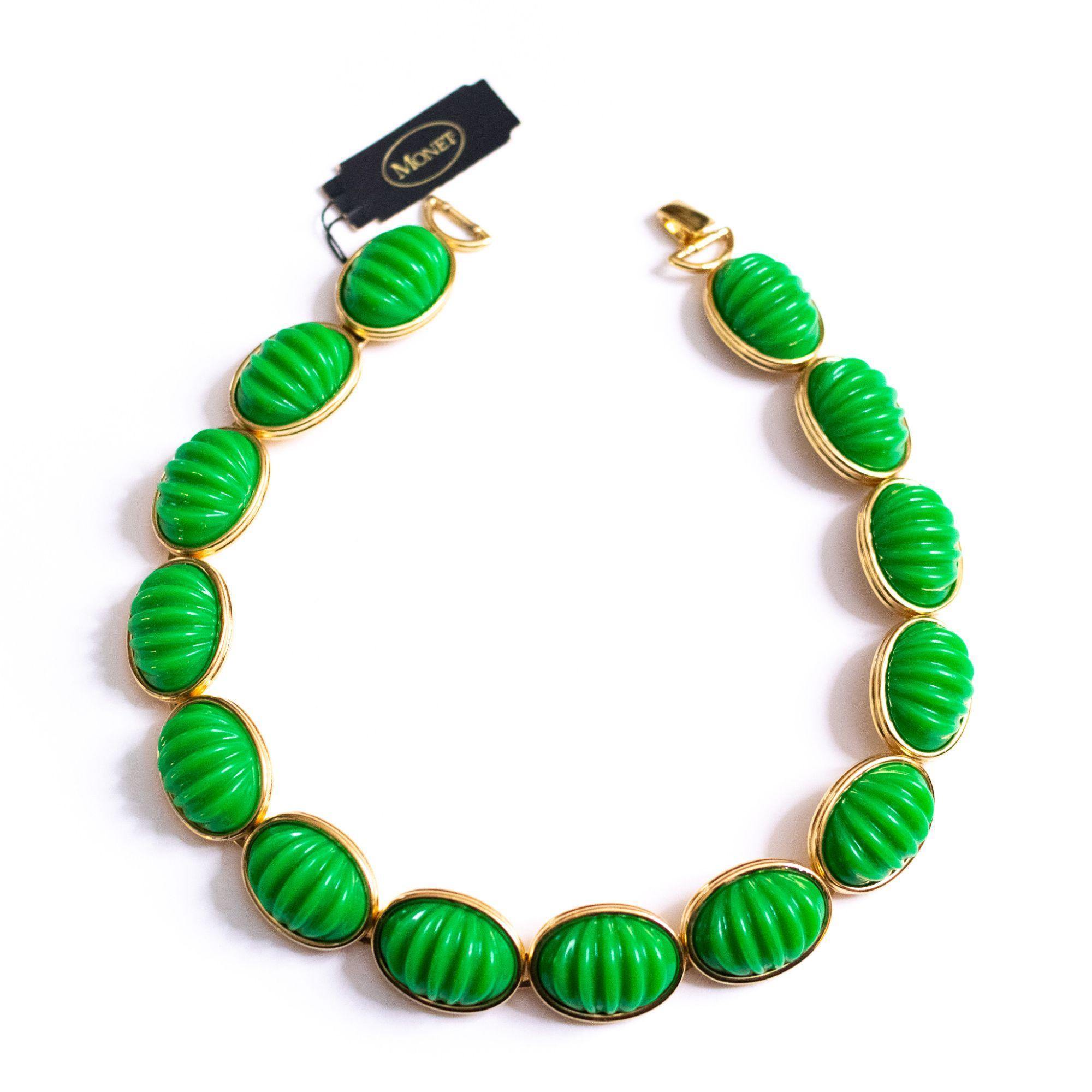 Vintage Monet Green Lucite Bead Necklace by Monet - Vintage Meet Modern Vintage Jewelry - Chicago, Illinois - #oldhollywoodglamour #vintagemeetmodern #designervintage #jewelrybox #antiquejewelry #vintagejewelry