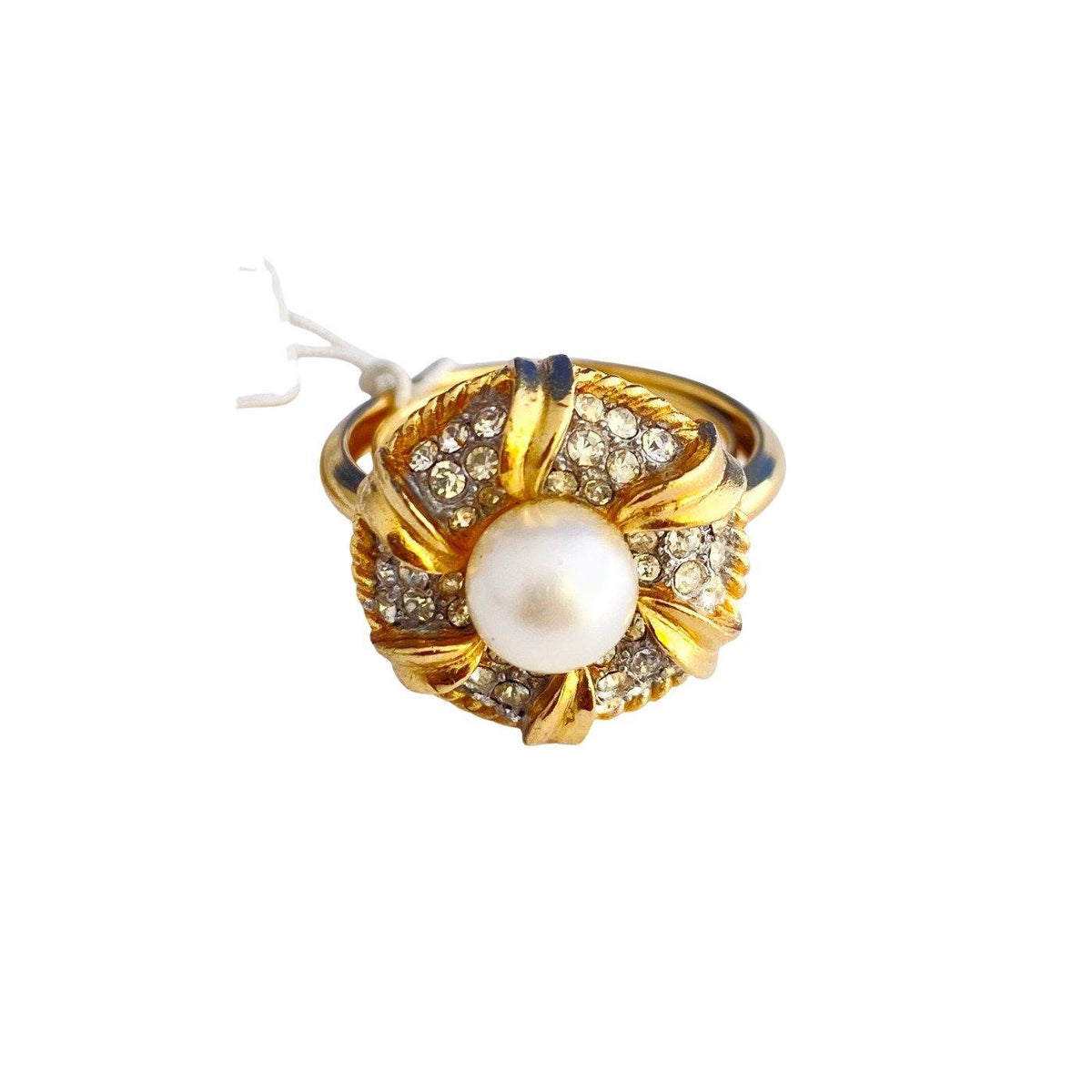 Vintage Crown Trifari Pearl and Diamante Rhinestone Ring