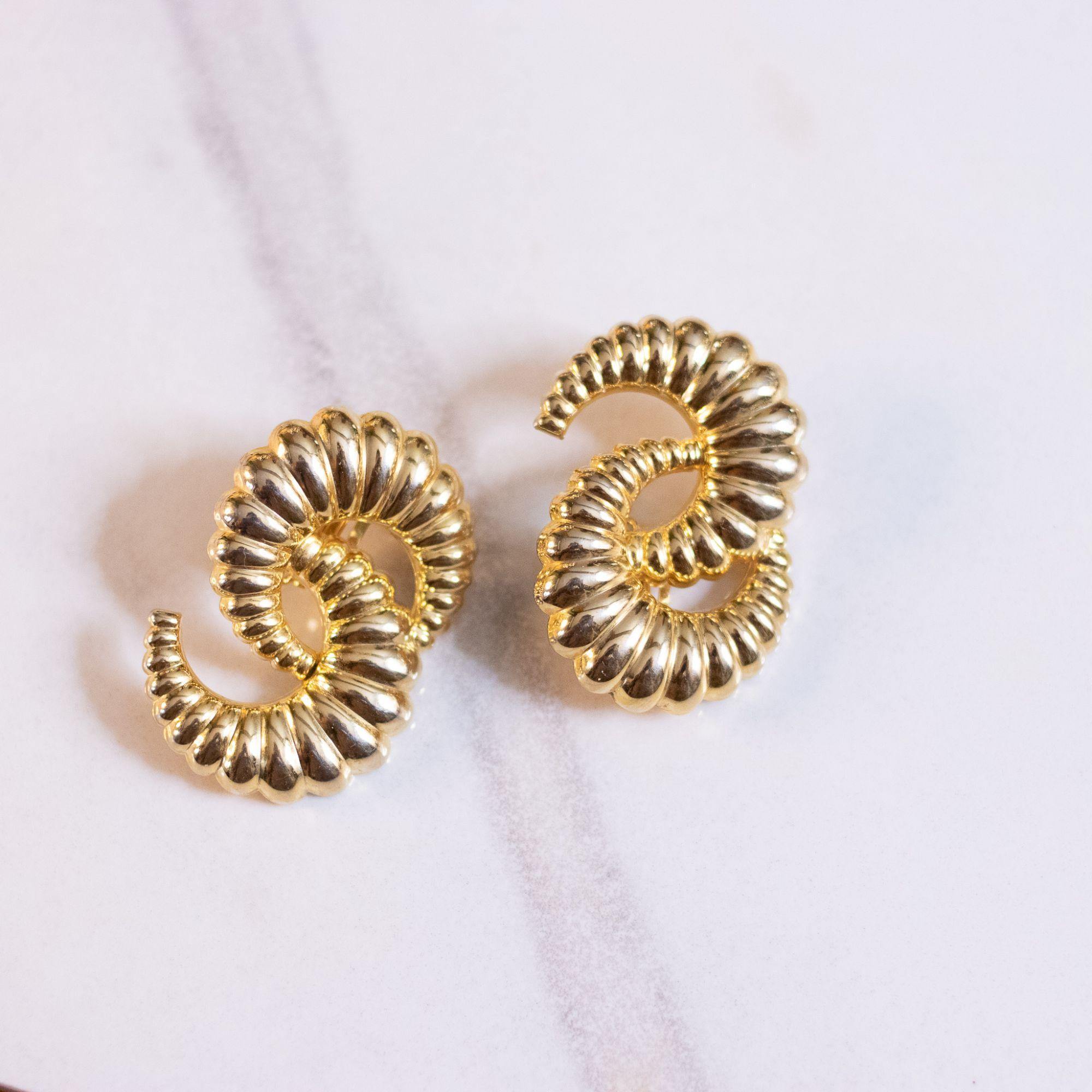 Vintage Gold Crescent Loop Earrings by Unsigned Beauty - Vintage Meet Modern Vintage Jewelry - Chicago, Illinois - #oldhollywoodglamour #vintagemeetmodern #designervintage #jewelrybox #antiquejewelry #vintagejewelry