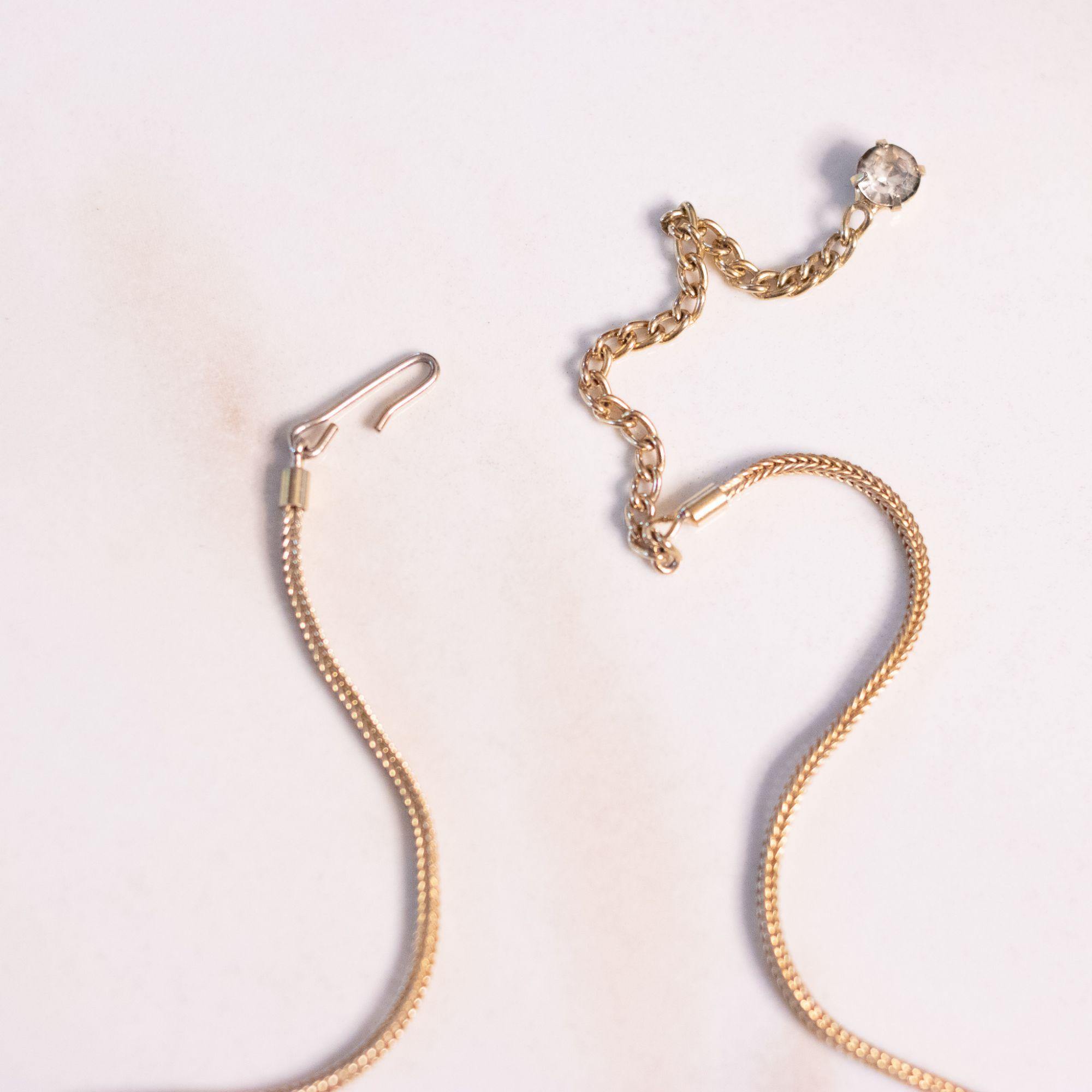 Vintage Gold Tassel Necklace with Rhinestones by Unsigned Beauty - Vintage Meet Modern Vintage Jewelry - Chicago, Illinois - #oldhollywoodglamour #vintagemeetmodern #designervintage #jewelrybox #antiquejewelry #vintagejewelry