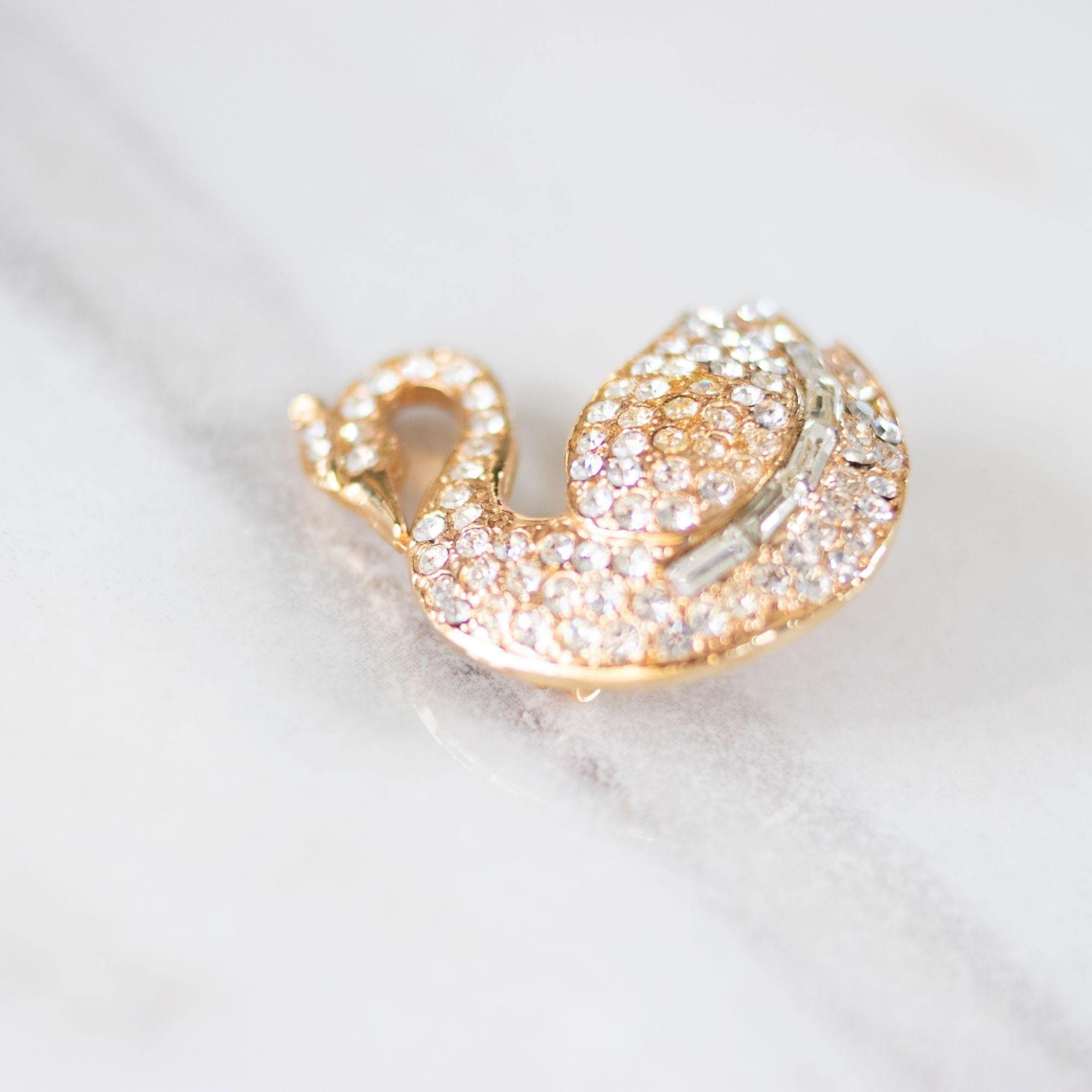 Graceful Like a Swan Brooch by Swarovski - Vintage Meet Modern Vintage Jewelry - Chicago, Illinois - #oldhollywoodglamour #vintagemeetmodern #designervintage #jewelrybox #antiquejewelry #vintagejewelry