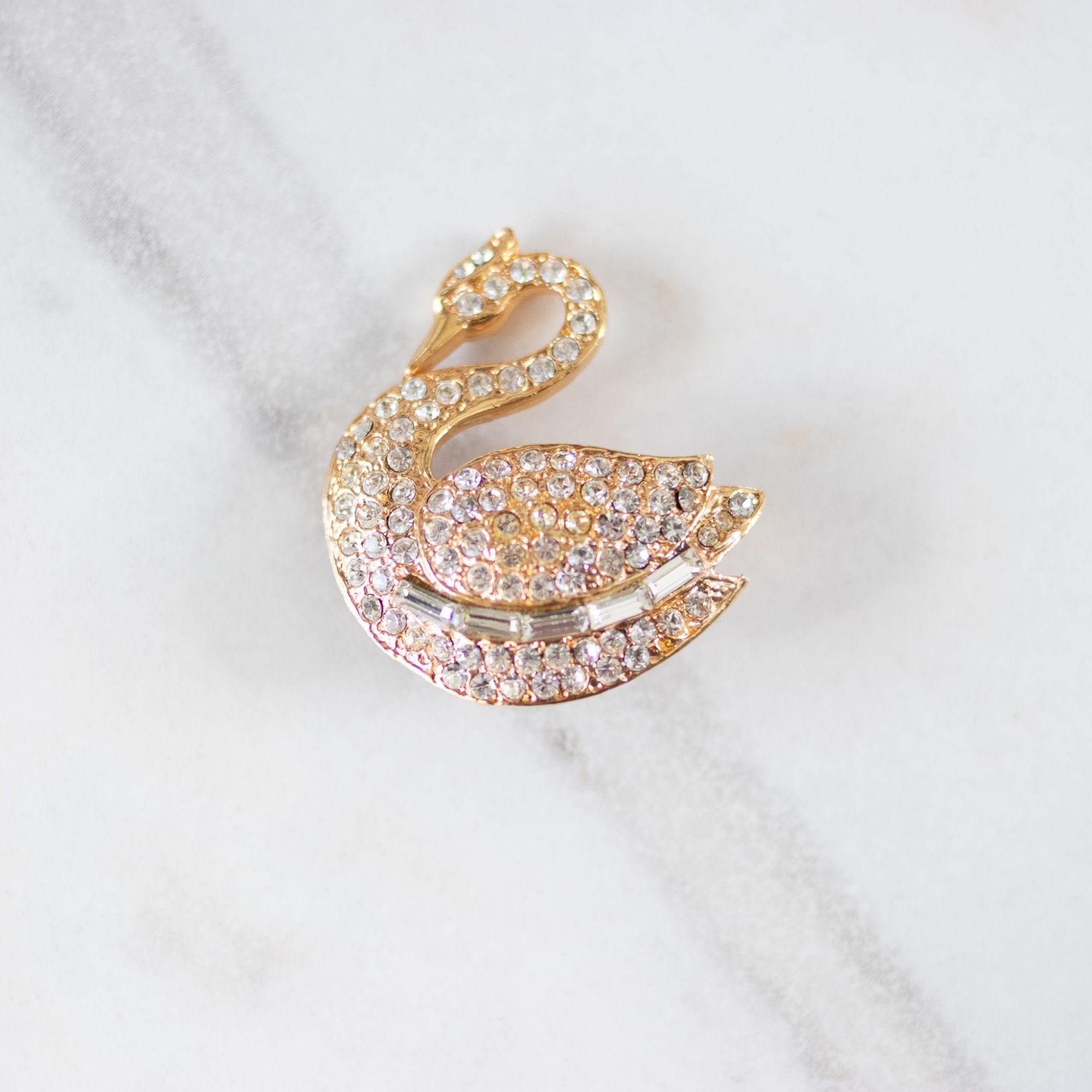 Graceful Like a Swan Brooch by Swarovski - Vintage Meet Modern Vintage Jewelry - Chicago, Illinois - #oldhollywoodglamour #vintagemeetmodern #designervintage #jewelrybox #antiquejewelry #vintagejewelry