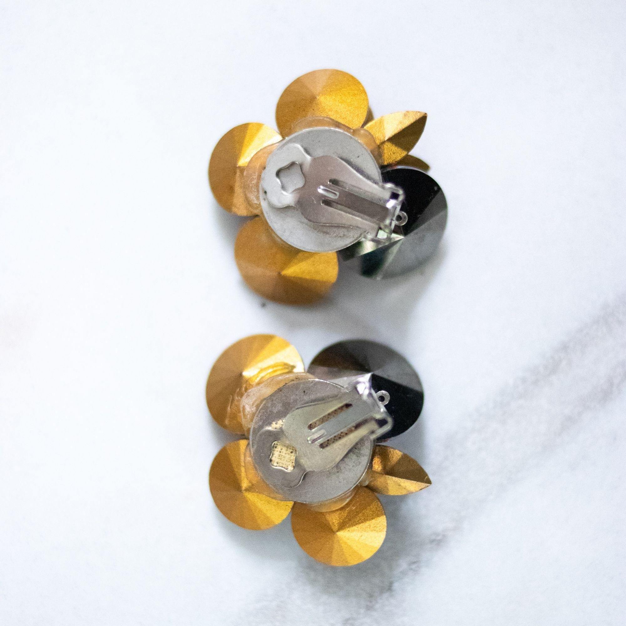 Vintage Rainbow Rivoli Rhinestone Statement Earrings by Unsigned Wendy Gell - Vintage Meet Modern Vintage Jewelry - Chicago, Illinois - #oldhollywoodglamour #vintagemeetmodern #designervintage #jewelrybox #antiquejewelry #vintagejewelry