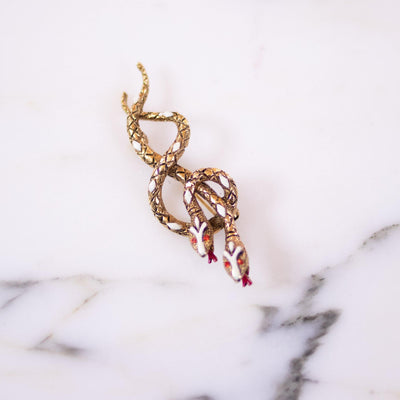 Vintage ART Mode Double Serpent Brooch by Art Mode - Vintage Meet Modern Vintage Jewelry - Chicago, Illinois - #oldhollywoodglamour #vintagemeetmodern #designervintage #jewelrybox #antiquejewelry #vintagejewelry