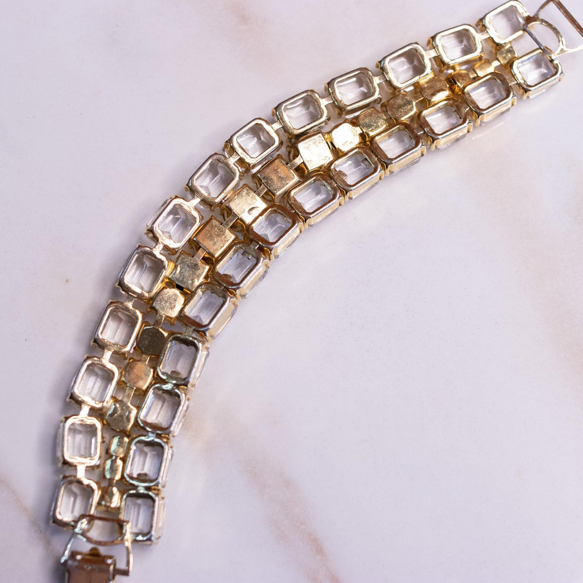 Vintage Aurora Borealis and Champagne Crystal Bracelet by Unsigned Beauty - Vintage Meet Modern Vintage Jewelry - Chicago, Illinois - #oldhollywoodglamour #vintagemeetmodern #designervintage #jewelrybox #antiquejewelry #vintagejewelry