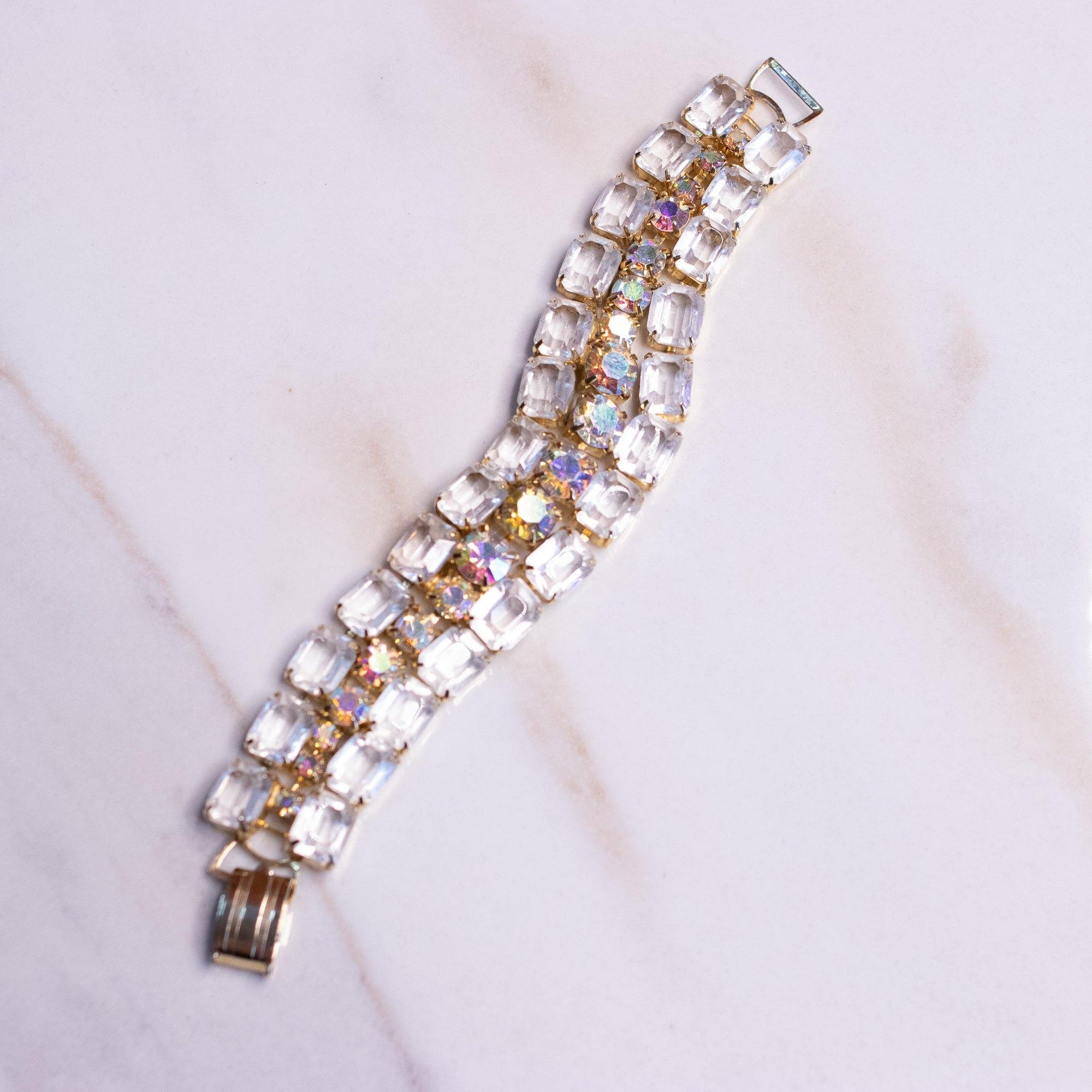 Vintage Aurora Borealis and Champagne Crystal Bracelet by Unsigned Beauty - Vintage Meet Modern Vintage Jewelry - Chicago, Illinois - #oldhollywoodglamour #vintagemeetmodern #designervintage #jewelrybox #antiquejewelry #vintagejewelry