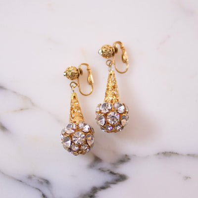 Vintage Diamante Rhinestone Dangling Earrings by Unsigned Beauty - Vintage Meet Modern Vintage Jewelry - Chicago, Illinois - #oldhollywoodglamour #vintagemeetmodern #designervintage #jewelrybox #antiquejewelry #vintagejewelry