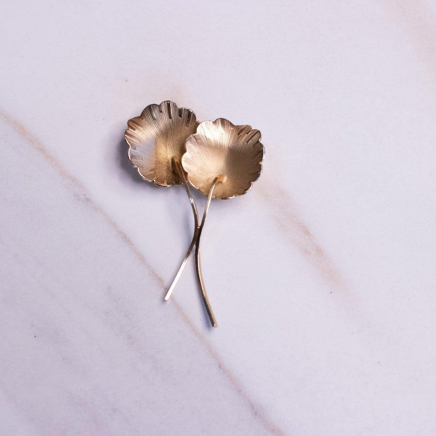 Vintage Gingko Leaf Brooch by Giovanni - Vintage Meet Modern Vintage Jewelry - Chicago, Illinois - #oldhollywoodglamour #vintagemeetmodern #designervintage #jewelrybox #antiquejewelry #vintagejewelry