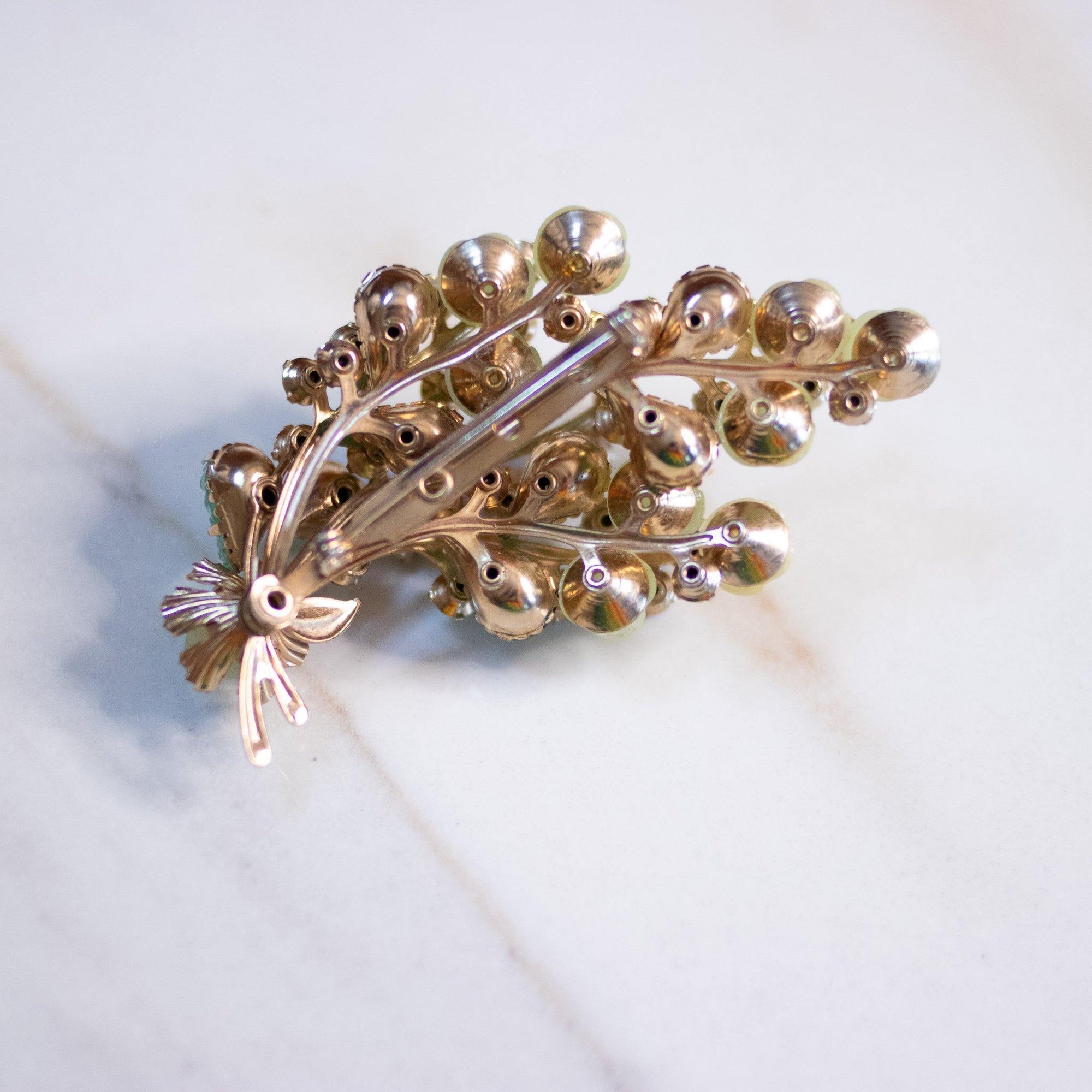 Vintage Green Rhinestone with Glass Flowers Brooch by Unsigned Beauty - Vintage Meet Modern Vintage Jewelry - Chicago, Illinois - #oldhollywoodglamour #vintagemeetmodern #designervintage #jewelrybox #antiquejewelry #vintagejewelry