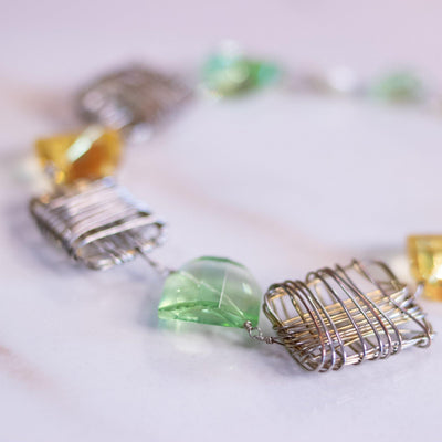 Vintage Green and Yellow Quartz, Coin Pearl and Silver Wire Necklace by Unsigned Beauty - Vintage Meet Modern Vintage Jewelry - Chicago, Illinois - #oldhollywoodglamour #vintagemeetmodern #designervintage #jewelrybox #antiquejewelry #vintagejewelry