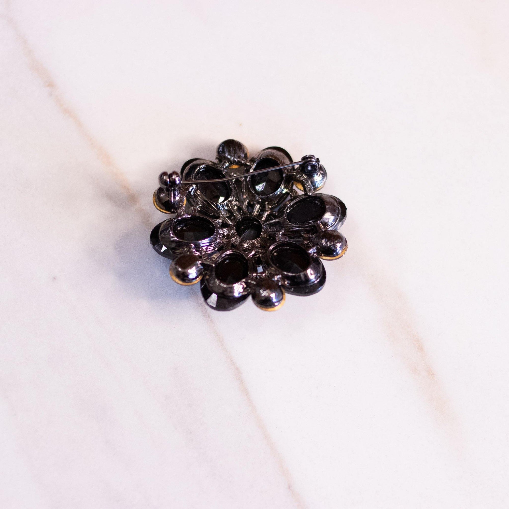 Vintage Jet and Smoke Crystal Rhinestone Brooch by Unsigned Beauty - Vintage Meet Modern Vintage Jewelry - Chicago, Illinois - #oldhollywoodglamour #vintagemeetmodern #designervintage #jewelrybox #antiquejewelry #vintagejewelry