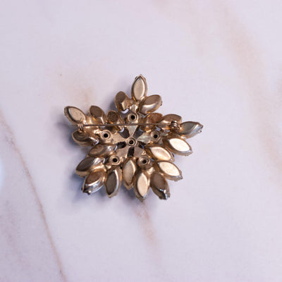Vintage Juliana White Aurora Borealis Milk Glass Brooch by Juliana - Vintage Meet Modern Vintage Jewelry - Chicago, Illinois - #oldhollywoodglamour #vintagemeetmodern #designervintage #jewelrybox #antiquejewelry #vintagejewelry