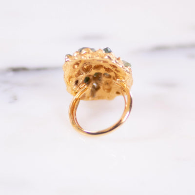 Vintage Mid Century Modern Jade and Faux Pearl Ring by Unsigned Beauty - Vintage Meet Modern Vintage Jewelry - Chicago, Illinois - #oldhollywoodglamour #vintagemeetmodern #designervintage #jewelrybox #antiquejewelry #vintagejewelry