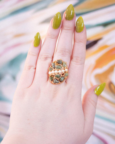 Vintage Mid Century Modern Jade and Faux Pearl Ring by Unsigned Beauty - Vintage Meet Modern Vintage Jewelry - Chicago, Illinois - #oldhollywoodglamour #vintagemeetmodern #designervintage #jewelrybox #antiquejewelry #vintagejewelry
