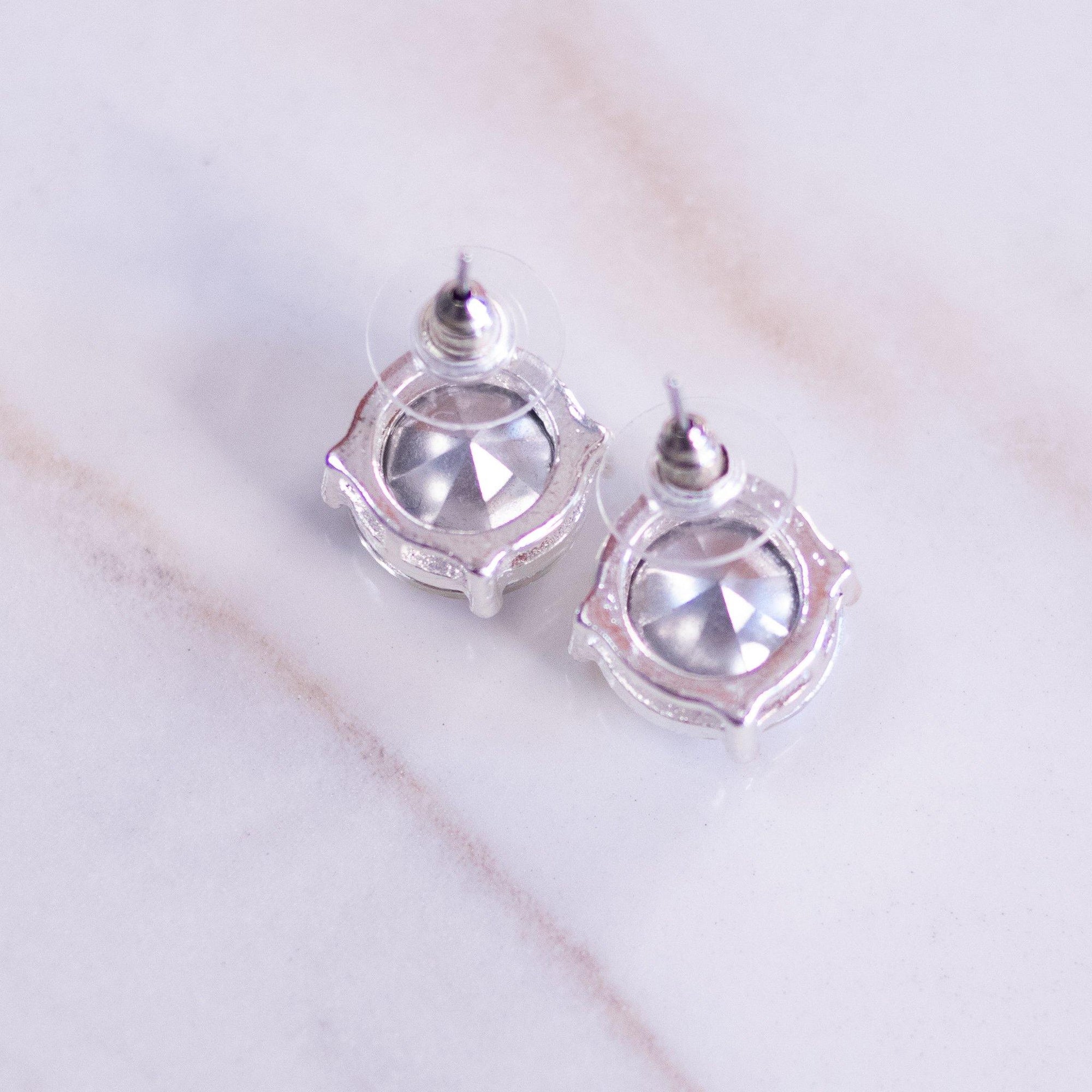 Aurora Borealis Crystal Stud Earrings by Vintage Meet Modern - Vintage Meet Modern Vintage Jewelry - Chicago, Illinois - #oldhollywoodglamour #vintagemeetmodern #designervintage #jewelrybox #antiquejewelry #vintagejewelry