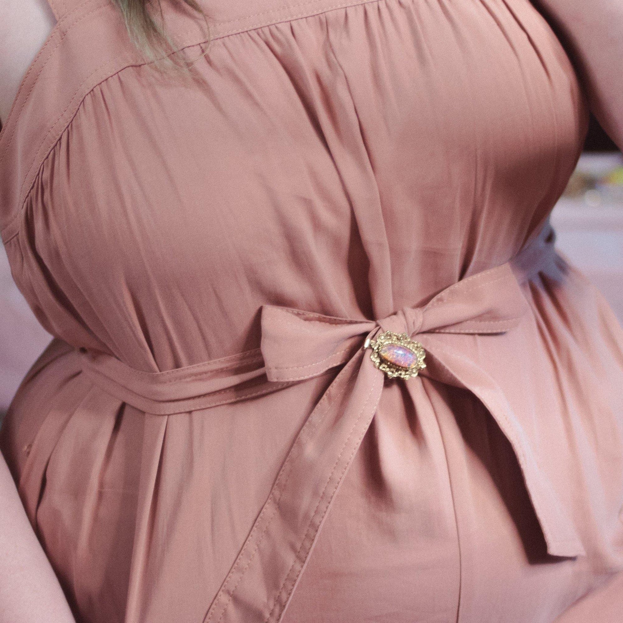 Vintage Opaline Glass Scarf Clip by Patent Pending - Vintage Meet Modern Vintage Jewelry - Chicago, Illinois - #oldhollywoodglamour #vintagemeetmodern #designervintage #jewelrybox #antiquejewelry #vintagejewelry