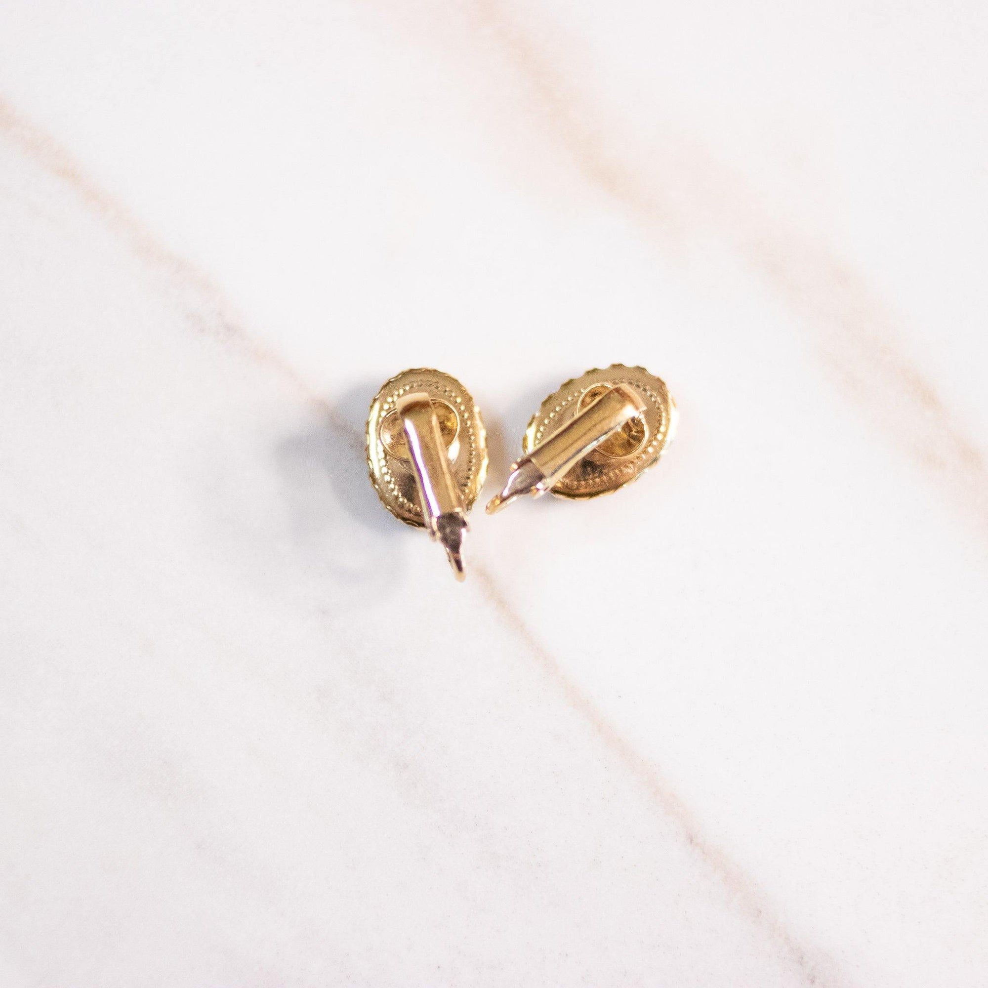 Vintage Petite Goldstone Earrings by Unsigned Beauty - Vintage Meet Modern Vintage Jewelry - Chicago, Illinois - #oldhollywoodglamour #vintagemeetmodern #designervintage #jewelrybox #antiquejewelry #vintagejewelry