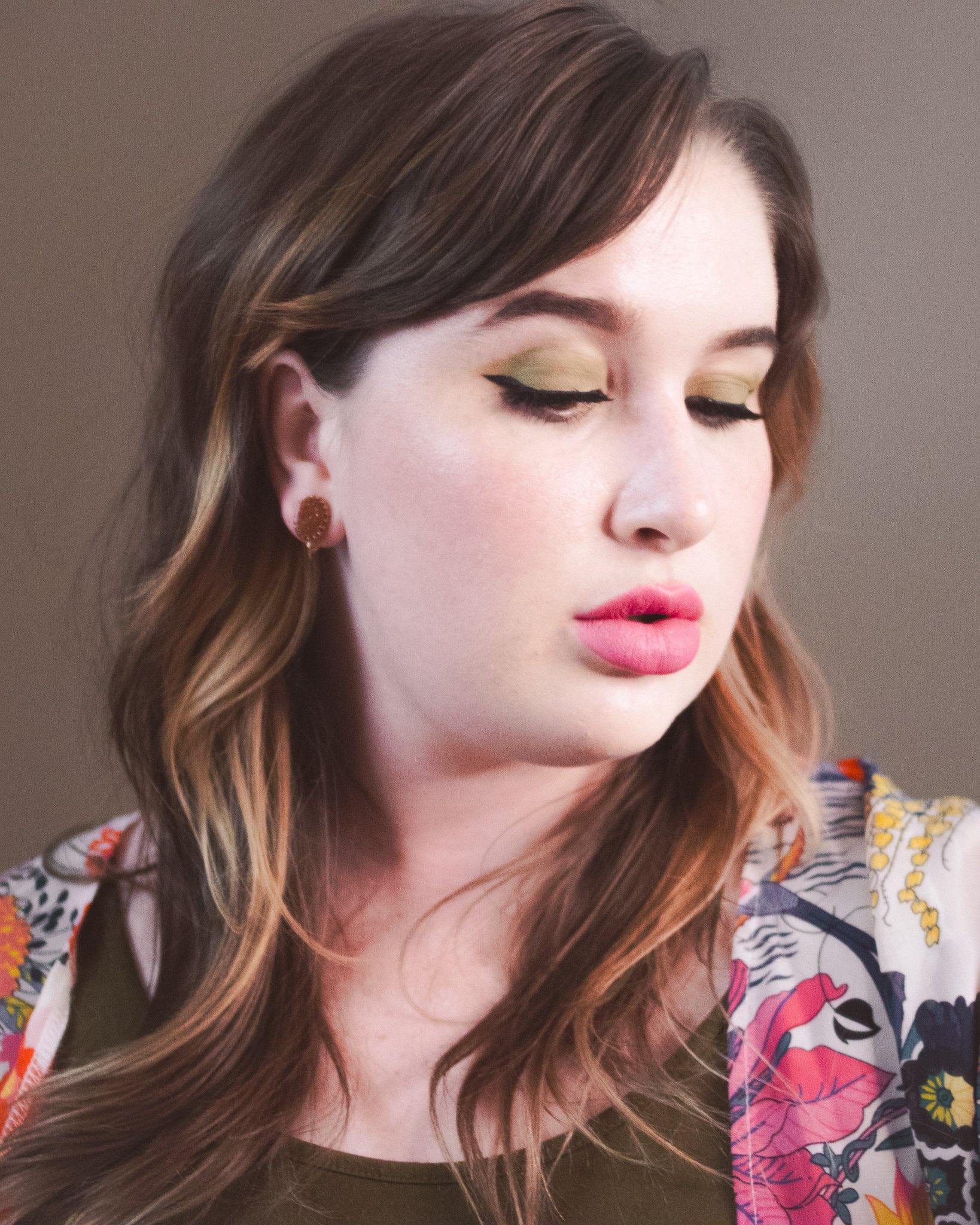 Vintage Petite Goldstone Earrings by Unsigned Beauty - Vintage Meet Modern Vintage Jewelry - Chicago, Illinois - #oldhollywoodglamour #vintagemeetmodern #designervintage #jewelrybox #antiquejewelry #vintagejewelry