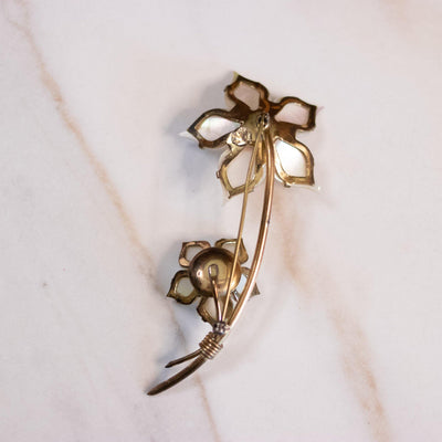 Vintage Mother of Pearl Double Flower Brooch by 1/20 12kt Gold Filled - Vintage Meet Modern Vintage Jewelry - Chicago, Illinois - #oldhollywoodglamour #vintagemeetmodern #designervintage #jewelrybox #antiquejewelry #vintagejewelry