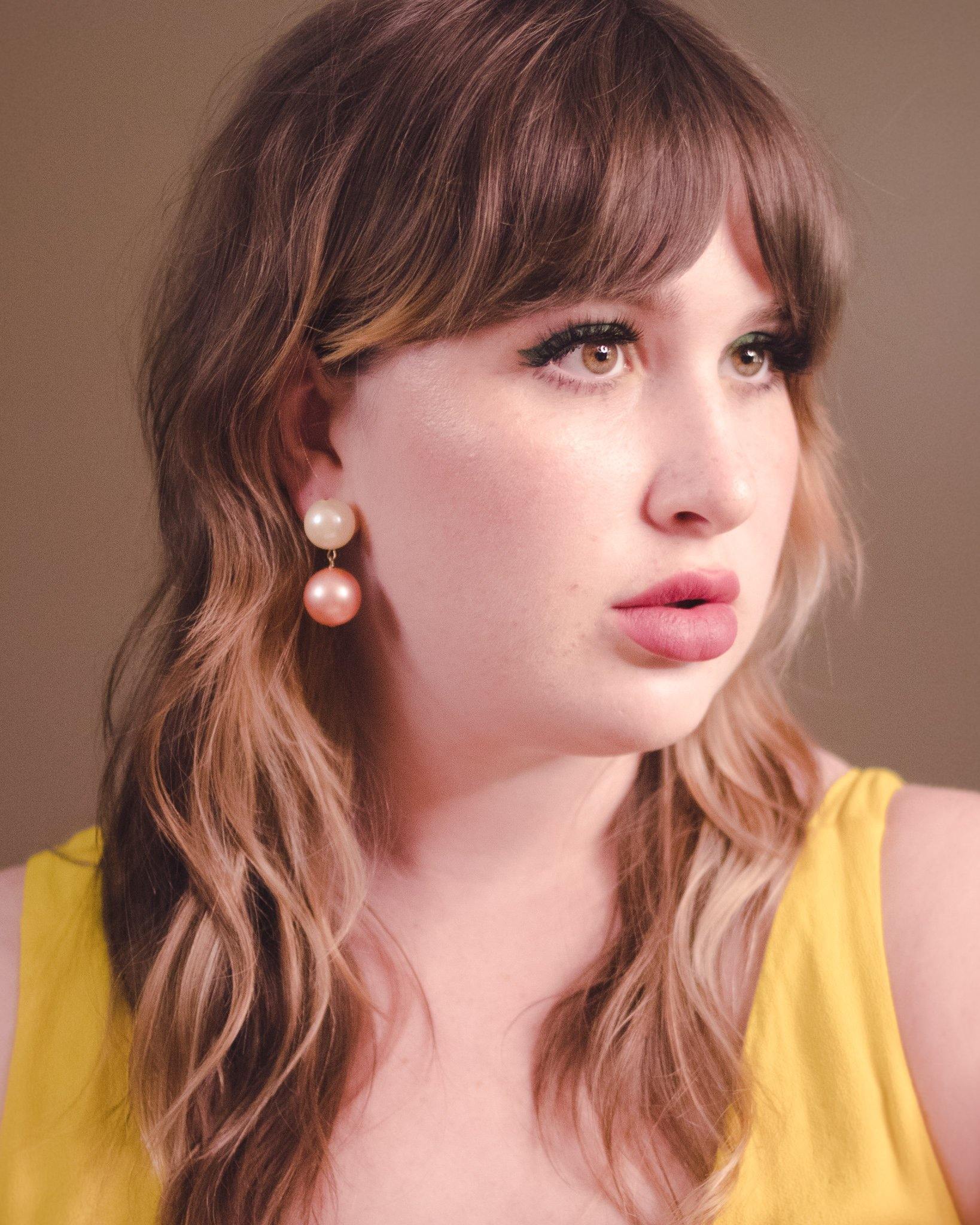 Vintage Pink and Cream Pearl Statement Earrings by Unsigned Beauty - Vintage Meet Modern Vintage Jewelry - Chicago, Illinois - #oldhollywoodglamour #vintagemeetmodern #designervintage #jewelrybox #antiquejewelry #vintagejewelry