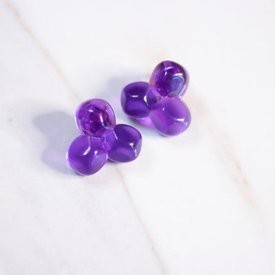 Vintage Purple Lucite Pebble Earrings by Unsigned Beauty - Vintage Meet Modern Vintage Jewelry - Chicago, Illinois - #oldhollywoodglamour #vintagemeetmodern #designervintage #jewelrybox #antiquejewelry #vintagejewelry