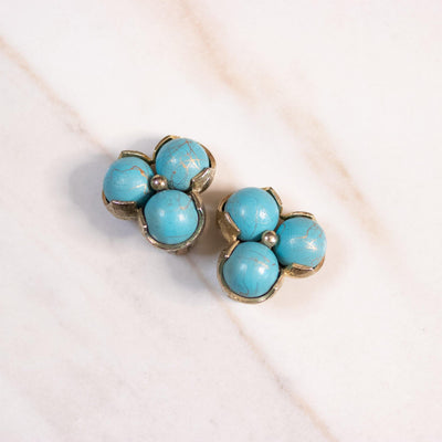Vintage Turquoise Blue and Gold Splatter Bead Statement Earrings by Unsigned Beauty - Vintage Meet Modern Vintage Jewelry - Chicago, Illinois - #oldhollywoodglamour #vintagemeetmodern #designervintage #jewelrybox #antiquejewelry #vintagejewelry