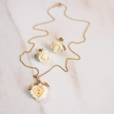 Vintage Petite White Rose Earrings by 1/20 12kt Gold Filled - Vintage Meet Modern Vintage Jewelry - Chicago, Illinois - #oldhollywoodglamour #vintagemeetmodern #designervintage #jewelrybox #antiquejewelry #vintagejewelry