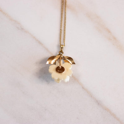 Vintage Petite White Rose Necklace by 1/20 12kt Gold Filled - Vintage Meet Modern Vintage Jewelry - Chicago, Illinois - #oldhollywoodglamour #vintagemeetmodern #designervintage #jewelrybox #antiquejewelry #vintagejewelry