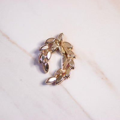 Vintage Pink Rhinestone Brooch by Unsigned Beauty - Vintage Meet Modern Vintage Jewelry - Chicago, Illinois - #oldhollywoodglamour #vintagemeetmodern #designervintage #jewelrybox #antiquejewelry #vintagejewelry