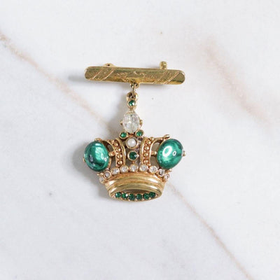 Vintage Gold Crown Brooch with Green Rhinestones by Unsigned Beauty - Vintage Meet Modern Vintage Jewelry - Chicago, Illinois - #oldhollywoodglamour #vintagemeetmodern #designervintage #jewelrybox #antiquejewelry #vintagejewelry