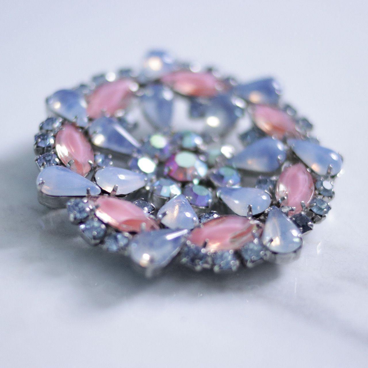 Vintage Blue and Pink Givre Rhinestone Round Medallion Brooch by Unsigned Beauty - Vintage Meet Modern Vintage Jewelry - Chicago, Illinois - #oldhollywoodglamour #vintagemeetmodern #designervintage #jewelrybox #antiquejewelry #vintagejewelry