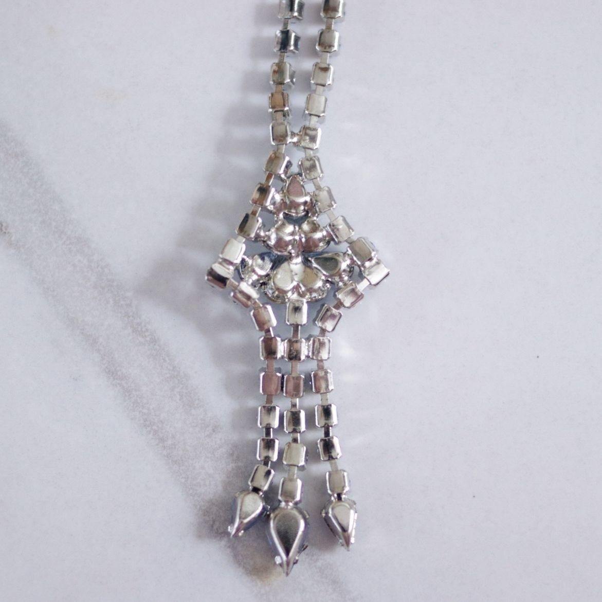 Vintage Blue Rhinestone Tassel Necklace by Unsigned Beauty - Vintage Meet Modern Vintage Jewelry - Chicago, Illinois - #oldhollywoodglamour #vintagemeetmodern #designervintage #jewelrybox #antiquejewelry #vintagejewelry