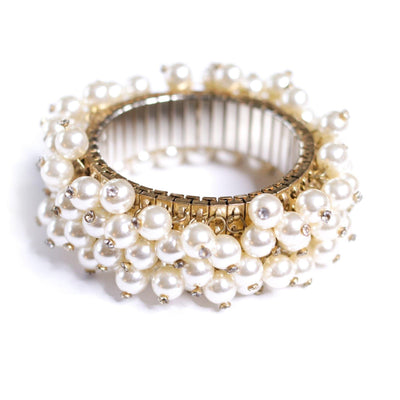 Vintage Faux Pearl with Rhinestones Cha Cha Bracelet by Unsigned Beauty - Vintage Meet Modern Vintage Jewelry - Chicago, Illinois - #oldhollywoodglamour #vintagemeetmodern #designervintage #jewelrybox #antiquejewelry #vintagejewelry