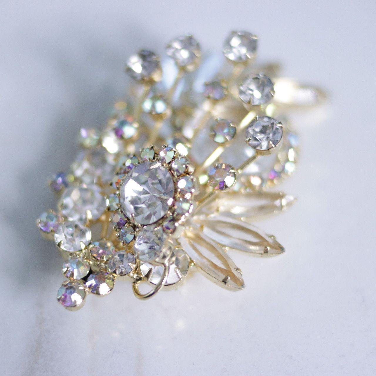 Vintage Juliana Crystal and Rhinestone Spray Style Brooch by Juliana - Vintage Meet Modern Vintage Jewelry - Chicago, Illinois - #oldhollywoodglamour #vintagemeetmodern #designervintage #jewelrybox #antiquejewelry #vintagejewelry