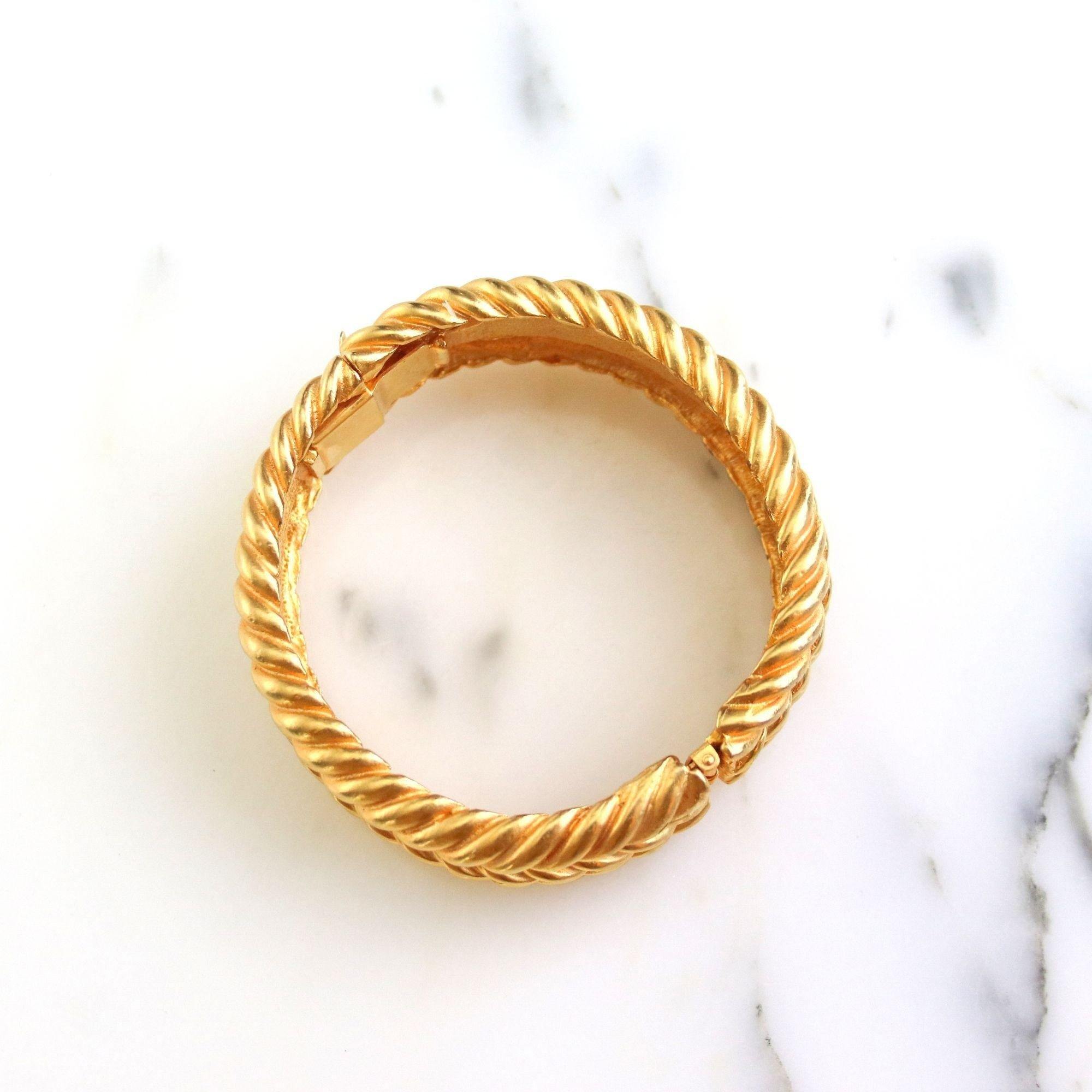 Vintage Wide Gold Braided Hinged Bangle by Dubin NR - Vintage Meet Modern Vintage Jewelry - Chicago, Illinois - #oldhollywoodglamour #vintagemeetmodern #designervintage #jewelrybox #antiquejewelry #vintagejewelry