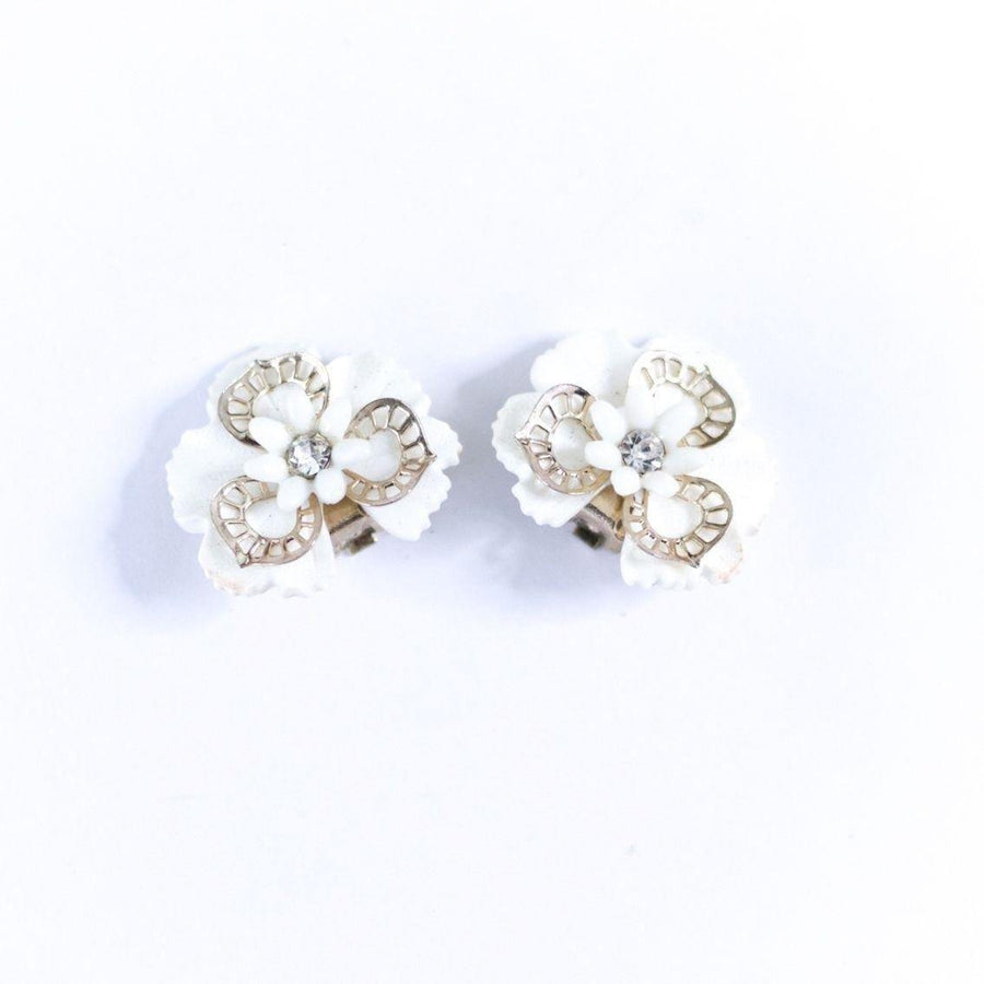 Vintage White Pansy Flower with Rhinestones Statement Earrings by Unsigned Beauty - Vintage Meet Modern Vintage Jewelry - Chicago, Illinois - #oldhollywoodglamour #vintagemeetmodern #designervintage #jewelrybox #antiquejewelry #vintagejewelry