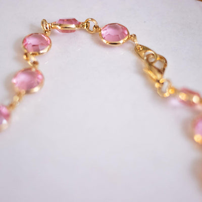 Vintage Pink Bezel Set Crystal Necklace by Unsigned Beauty - Vintage Meet Modern Vintage Jewelry - Chicago, Illinois - #oldhollywoodglamour #vintagemeetmodern #designervintage #jewelrybox #antiquejewelry #vintagejewelry