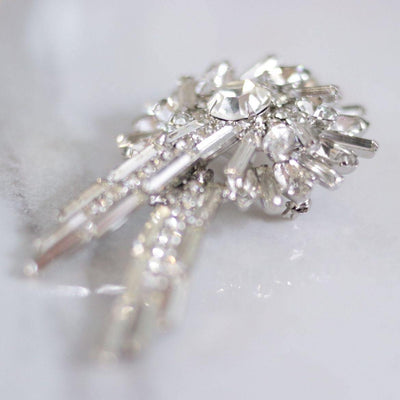 Vintage Large Diamante Firework Brooch with Baguette and Brilliant Round Crystals by Unsigned Beauty - Vintage Meet Modern Vintage Jewelry - Chicago, Illinois - #oldhollywoodglamour #vintagemeetmodern #designervintage #jewelrybox #antiquejewelry #vintagejewelry
