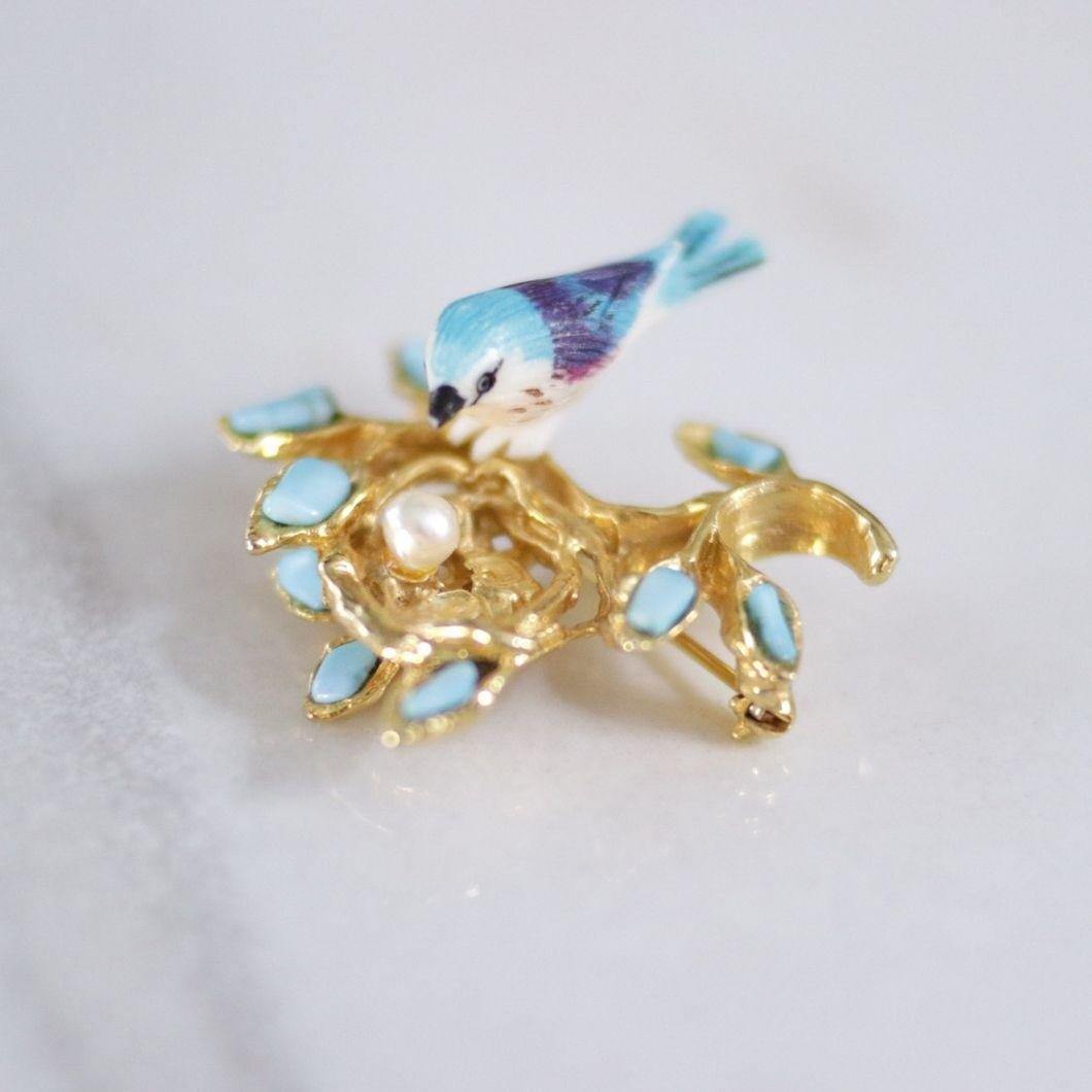 Vintage Blue Bird in Nest Brooch with Faux Pearl and Turquoise by Unsigned Beauty - Vintage Meet Modern Vintage Jewelry - Chicago, Illinois - #oldhollywoodglamour #vintagemeetmodern #designervintage #jewelrybox #antiquejewelry #vintagejewelry