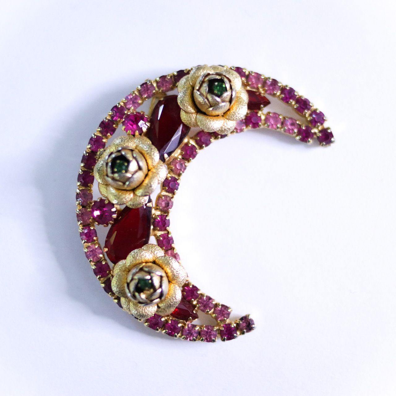 Vintage Red Rhinestone and Roses Crescent Brooch by Unsigned Beauty - Vintage Meet Modern Vintage Jewelry - Chicago, Illinois - #oldhollywoodglamour #vintagemeetmodern #designervintage #jewelrybox #antiquejewelry #vintagejewelry