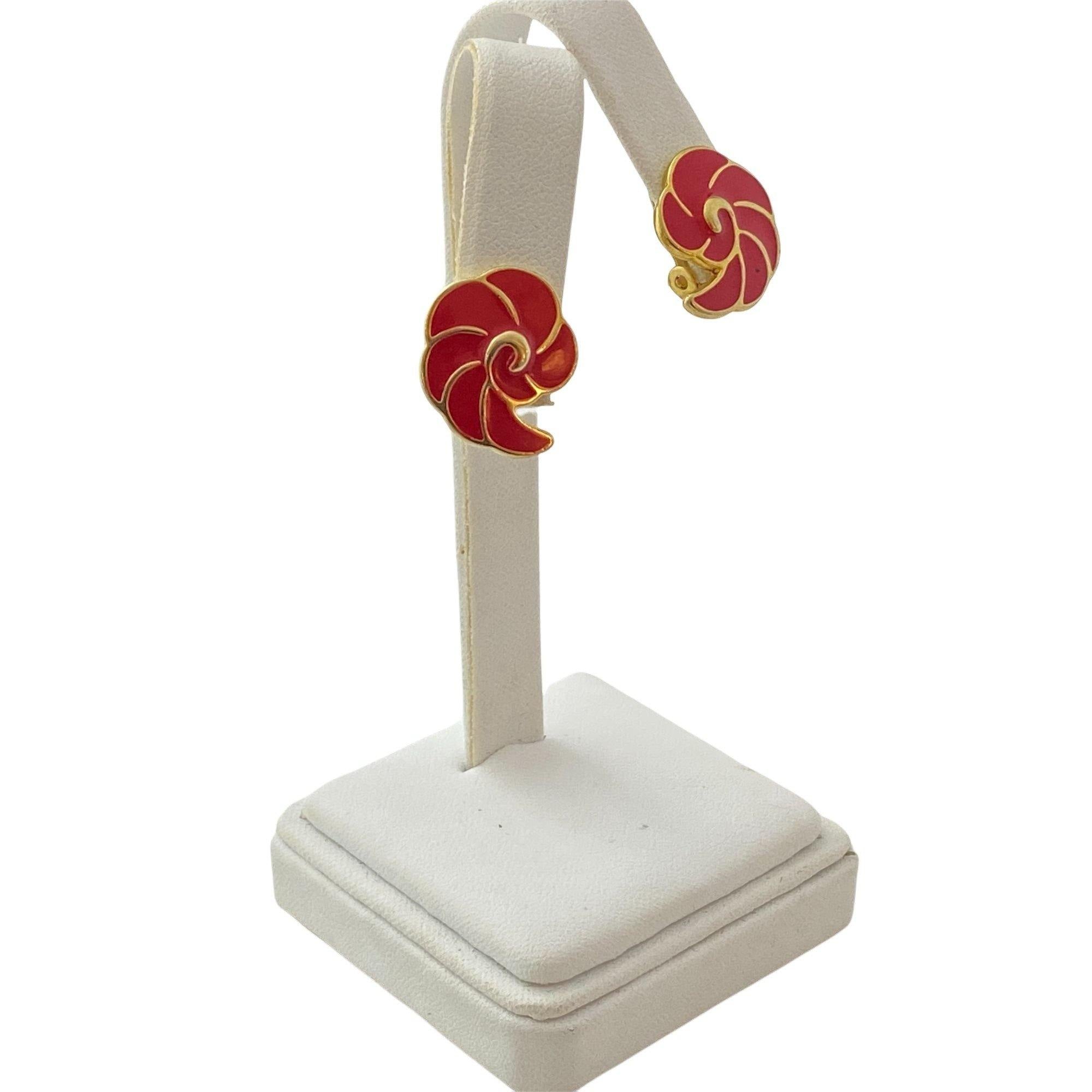 Vintage Red and Gold Shell Earrings by Unsigned Beauty - Vintage Meet Modern Vintage Jewelry - Chicago, Illinois - #oldhollywoodglamour #vintagemeetmodern #designervintage #jewelrybox #antiquejewelry #vintagejewelry