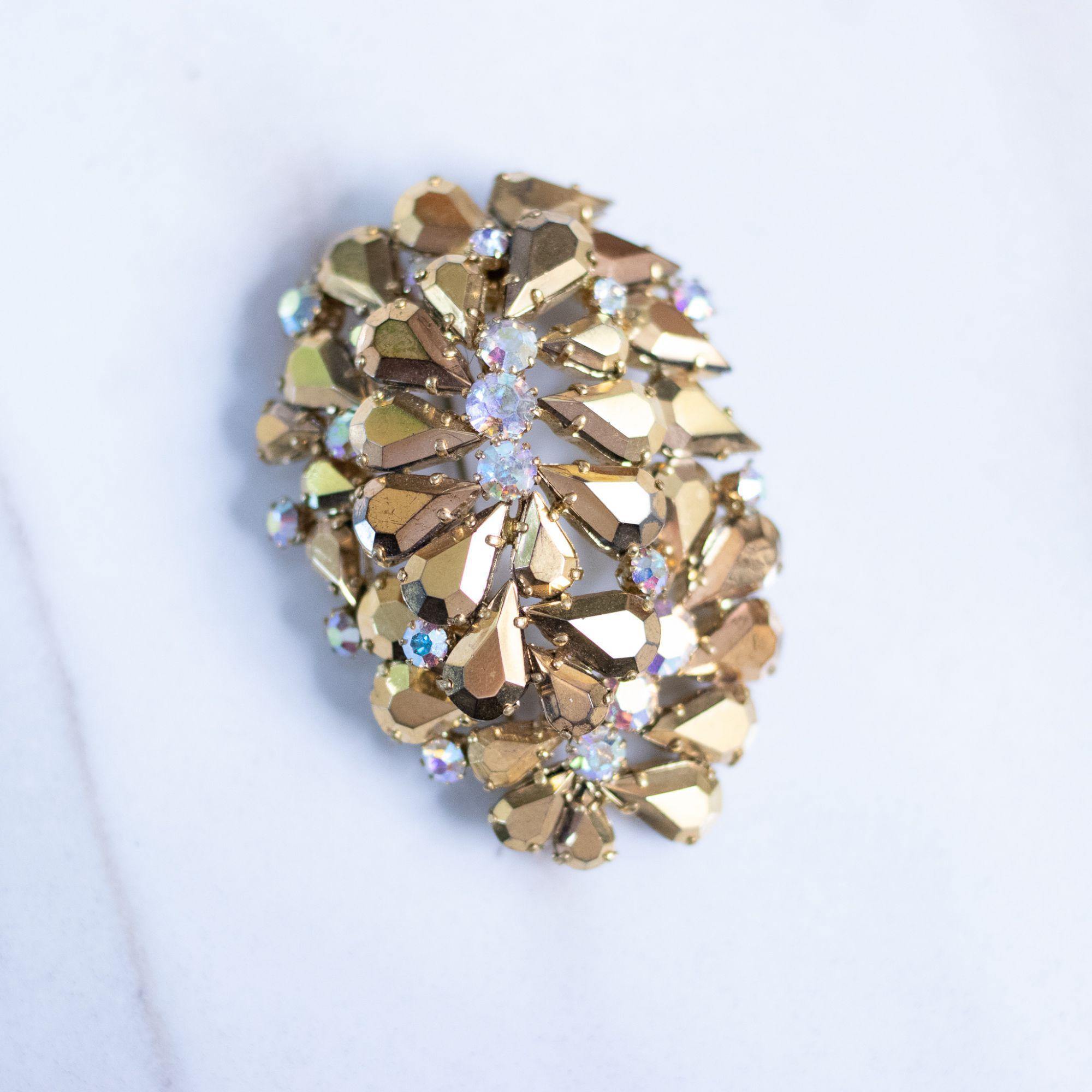 Vintage Juliana Gold Rhinestone Brooch by Juliana - Vintage Meet Modern Vintage Jewelry - Chicago, Illinois - #oldhollywoodglamour #vintagemeetmodern #designervintage #jewelrybox #antiquejewelry #vintagejewelry