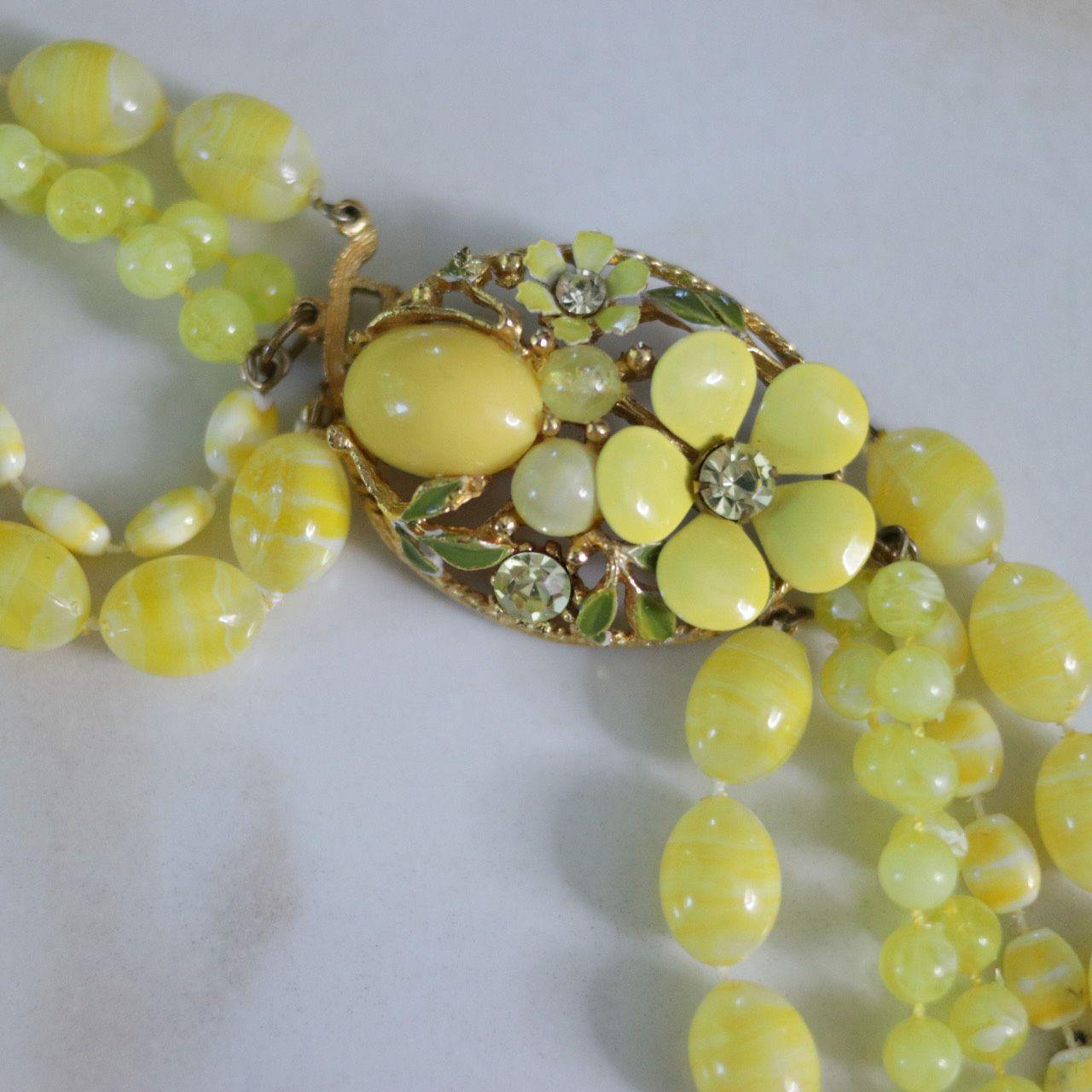 Vintage Yellow Triple Strand with Floral Clasp Necklace by Unsigned Designer - Vintage Meet Modern Vintage Jewelry - Chicago, Illinois - #oldhollywoodglamour #vintagemeetmodern #designervintage #jewelrybox #antiquejewelry #vintagejewelry