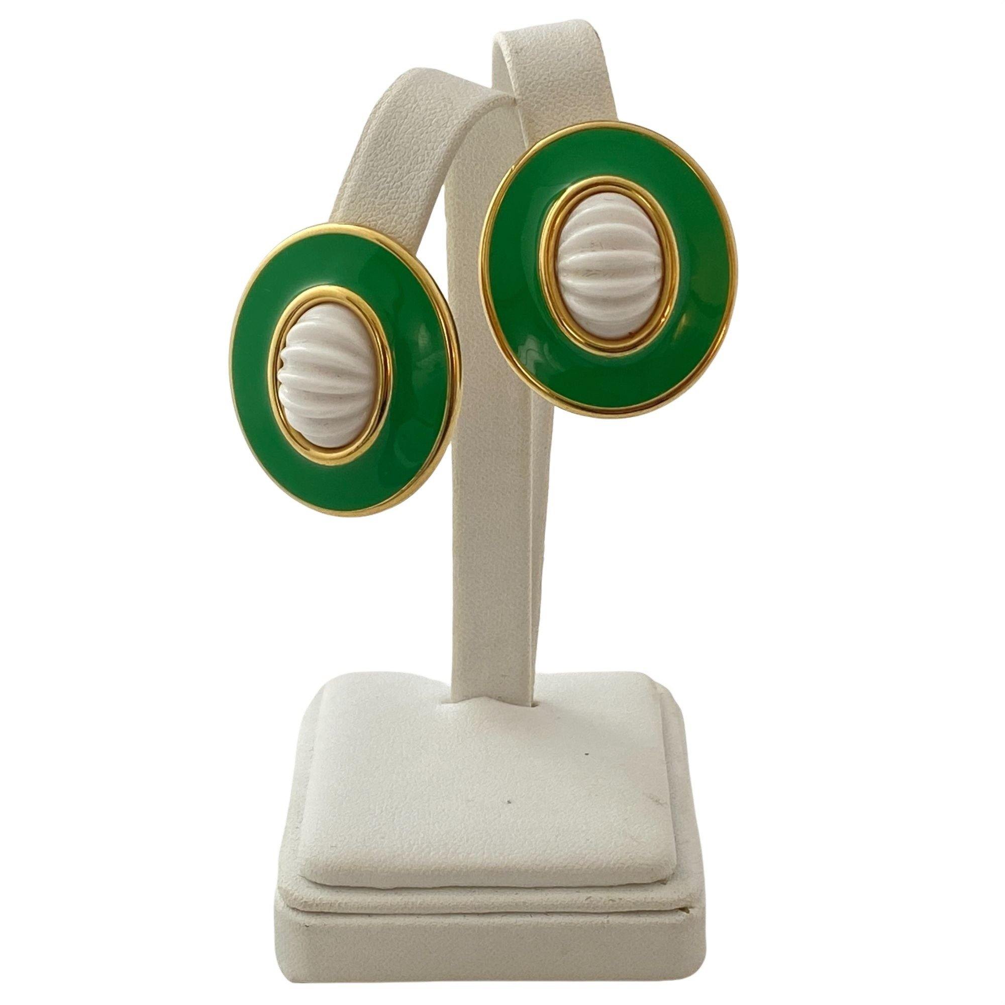 Vintage Monet Kelly Green and White Lucite Statement Earrings by Monet - Vintage Meet Modern Vintage Jewelry - Chicago, Illinois - #oldhollywoodglamour #vintagemeetmodern #designervintage #jewelrybox #antiquejewelry #vintagejewelry