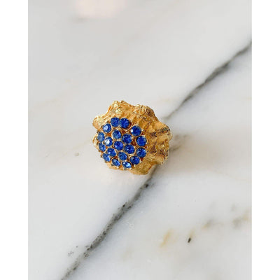 Blue Rhinestones Cluster Cocktail Ring by Unsigned Beauty - Vintage Meet Modern Vintage Jewelry - Chicago, Illinois - #oldhollywoodglamour #vintagemeetmodern #designervintage #jewelrybox #antiquejewelry #vintagejewelry