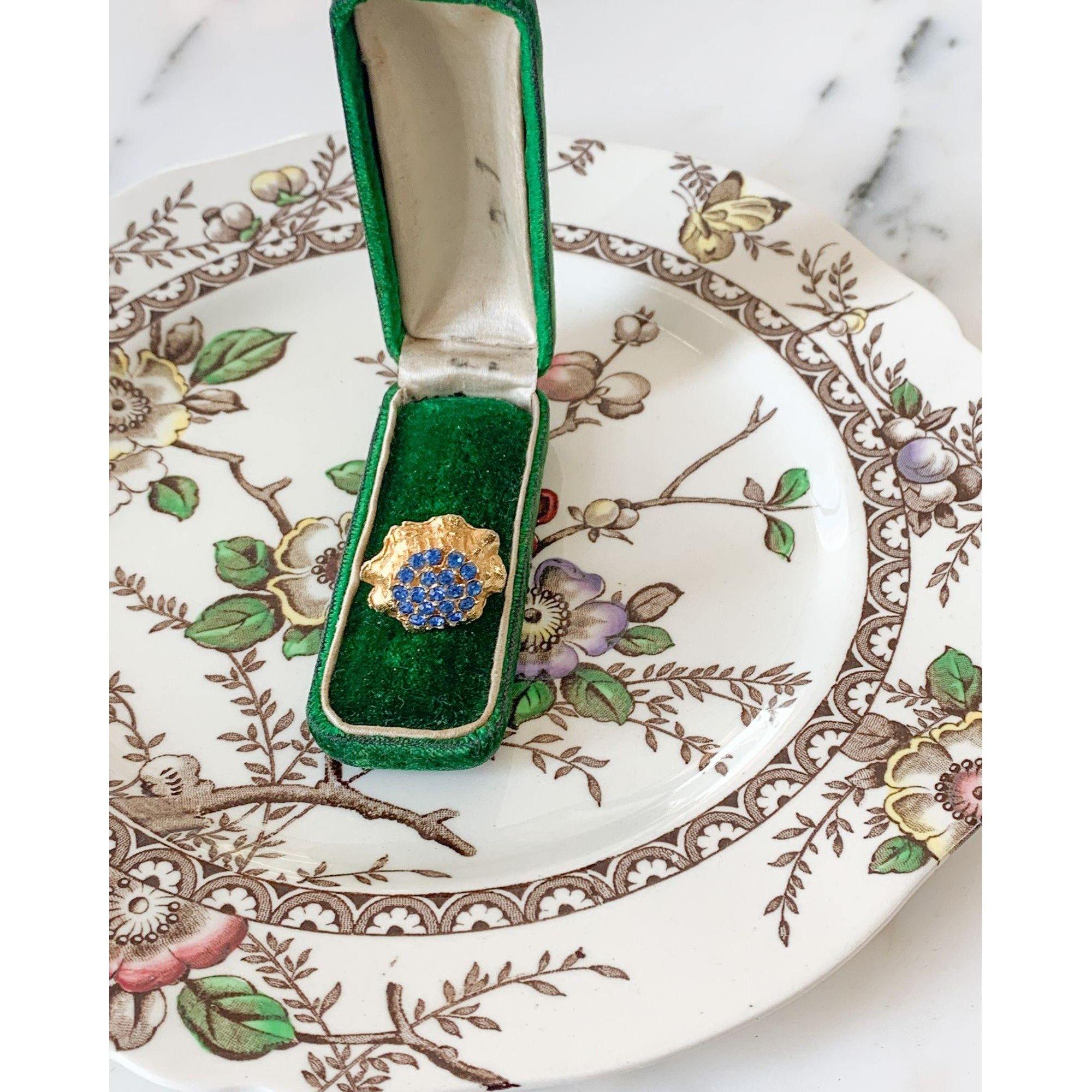 Blue Rhinestones Cluster Cocktail Ring by Unsigned Beauty - Vintage Meet Modern Vintage Jewelry - Chicago, Illinois - #oldhollywoodglamour #vintagemeetmodern #designervintage #jewelrybox #antiquejewelry #vintagejewelry