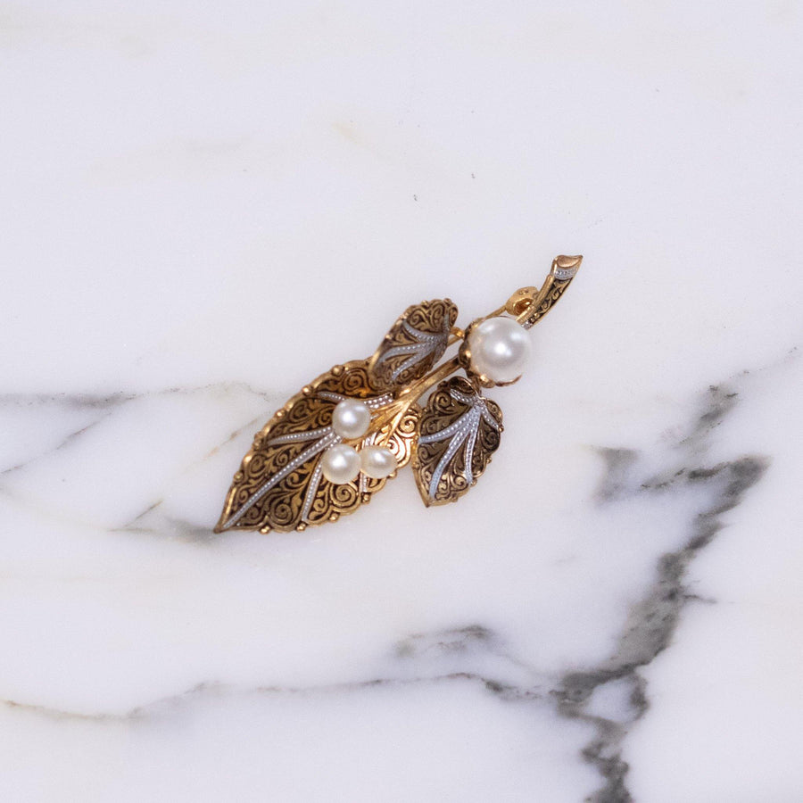 Vintage Damascene Gold and Silver Leaf Brooch with Faux Pearls by Made in Spain - Vintage Meet Modern Vintage Jewelry - Chicago, Illinois - #oldhollywoodglamour #vintagemeetmodern #designervintage #jewelrybox #antiquejewelry #vintagejewelry