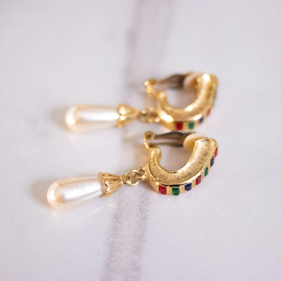 Vintage Colorful Rainbow Rhinestones and Faux Pearl Earrings by Unsigned Beauty - Vintage Meet Modern Vintage Jewelry - Chicago, Illinois - #oldhollywoodglamour #vintagemeetmodern #designervintage #jewelrybox #antiquejewelry #vintagejewelry