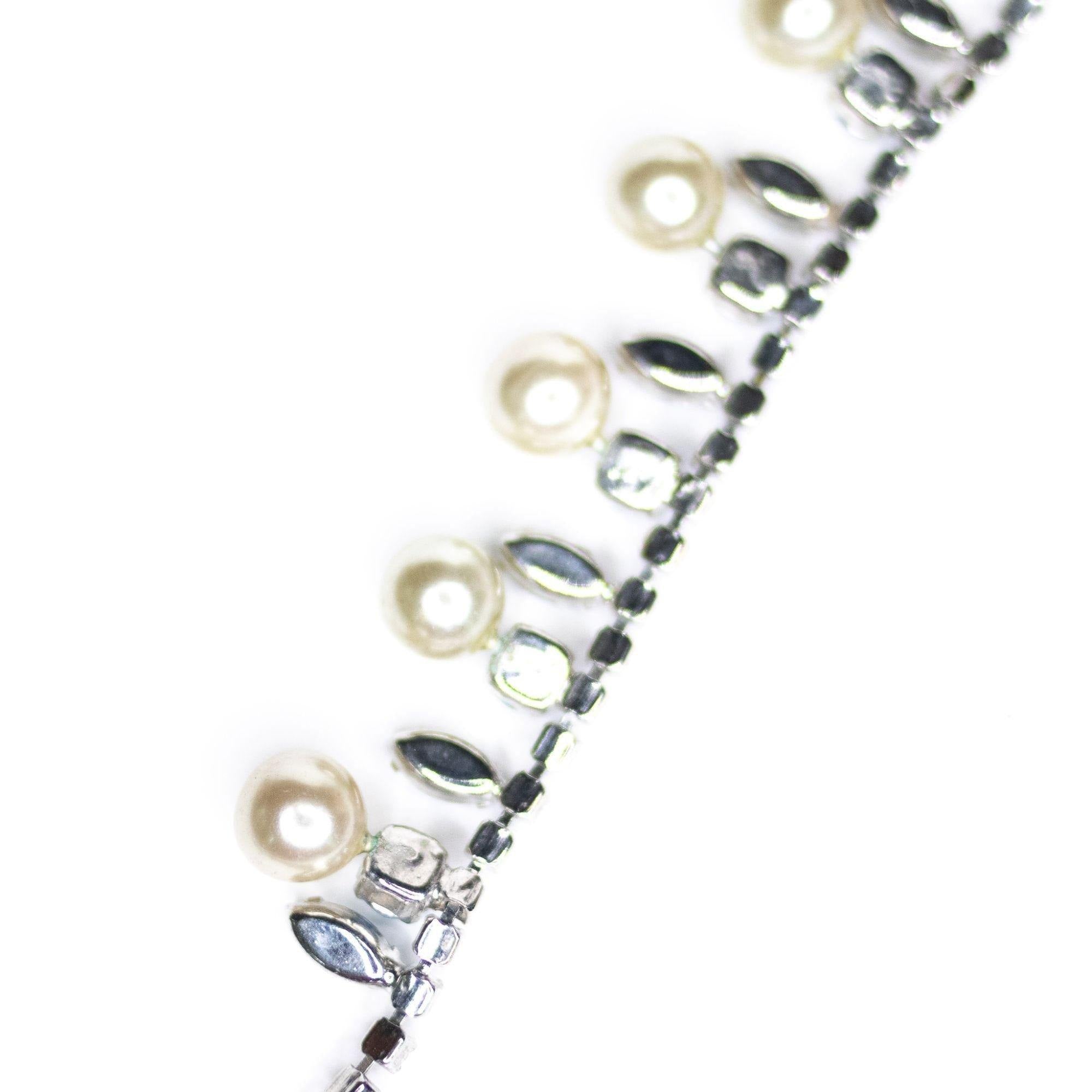 Vintage Art Deco Blue Rhinestone and Pearl Necklace by Unsigned Beauty - Vintage Meet Modern Vintage Jewelry - Chicago, Illinois - #oldhollywoodglamour #vintagemeetmodern #designervintage #jewelrybox #antiquejewelry #vintagejewelry